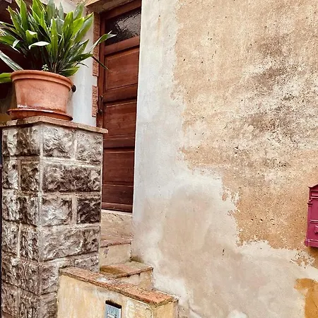 아파트 Casina Del Fabbro Vista Mare E Colline Toscane