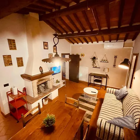 Casina Del Fabbro Vista Mare E Colline Toscane 아파트