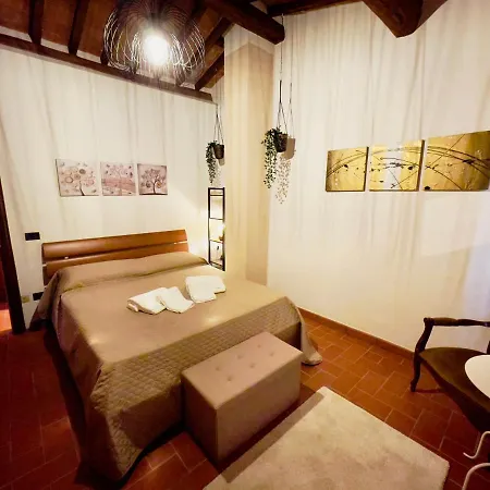 아파트 Casina Del Fabbro Vista Mare E Colline Toscane *