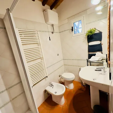 Casina Del Fabbro Vista Mare E Colline Toscane * 몬테스쿠다이오