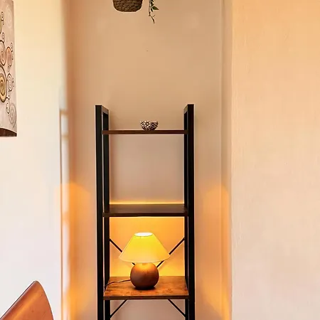 Casina Del Fabbro Vista Mare E Colline Toscane Montescudaio